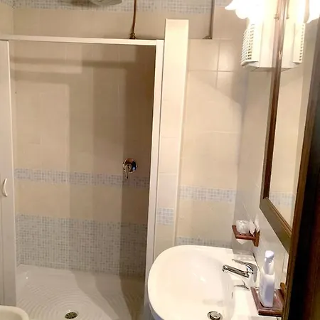 Apartment Spacious In With Mountain View *